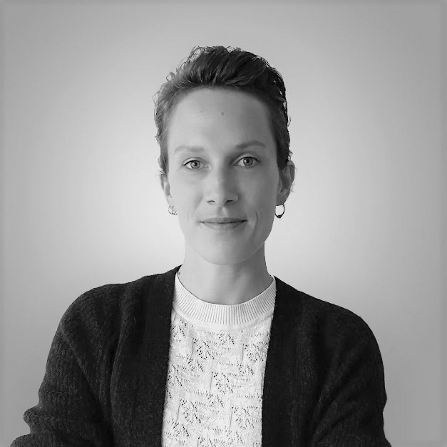 Julie Pernet