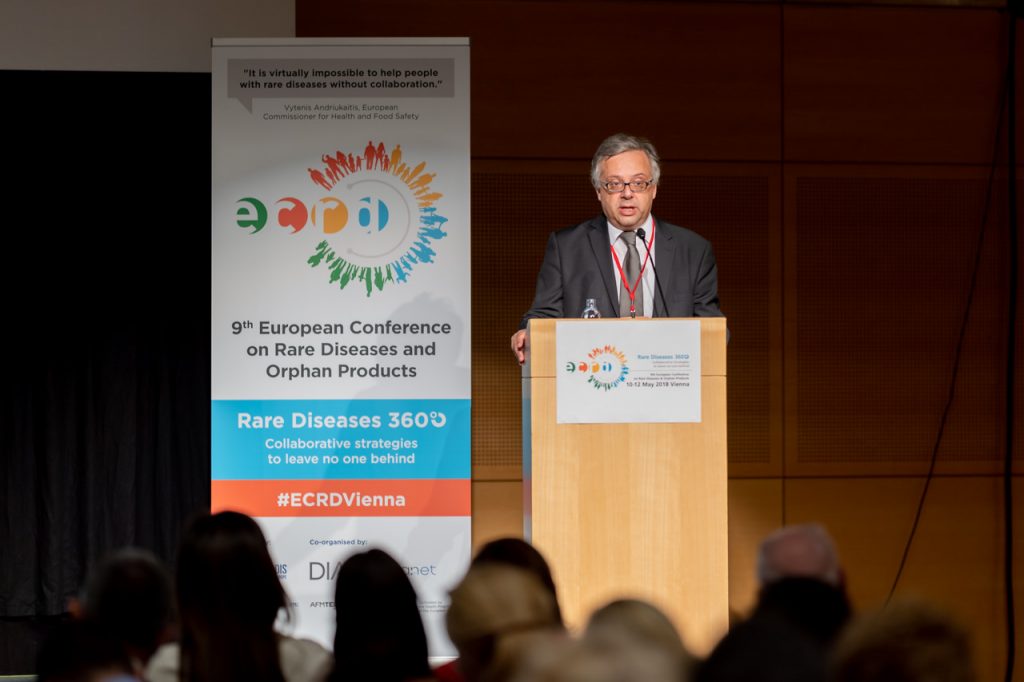 A man giving a presentation at ECRD 2018